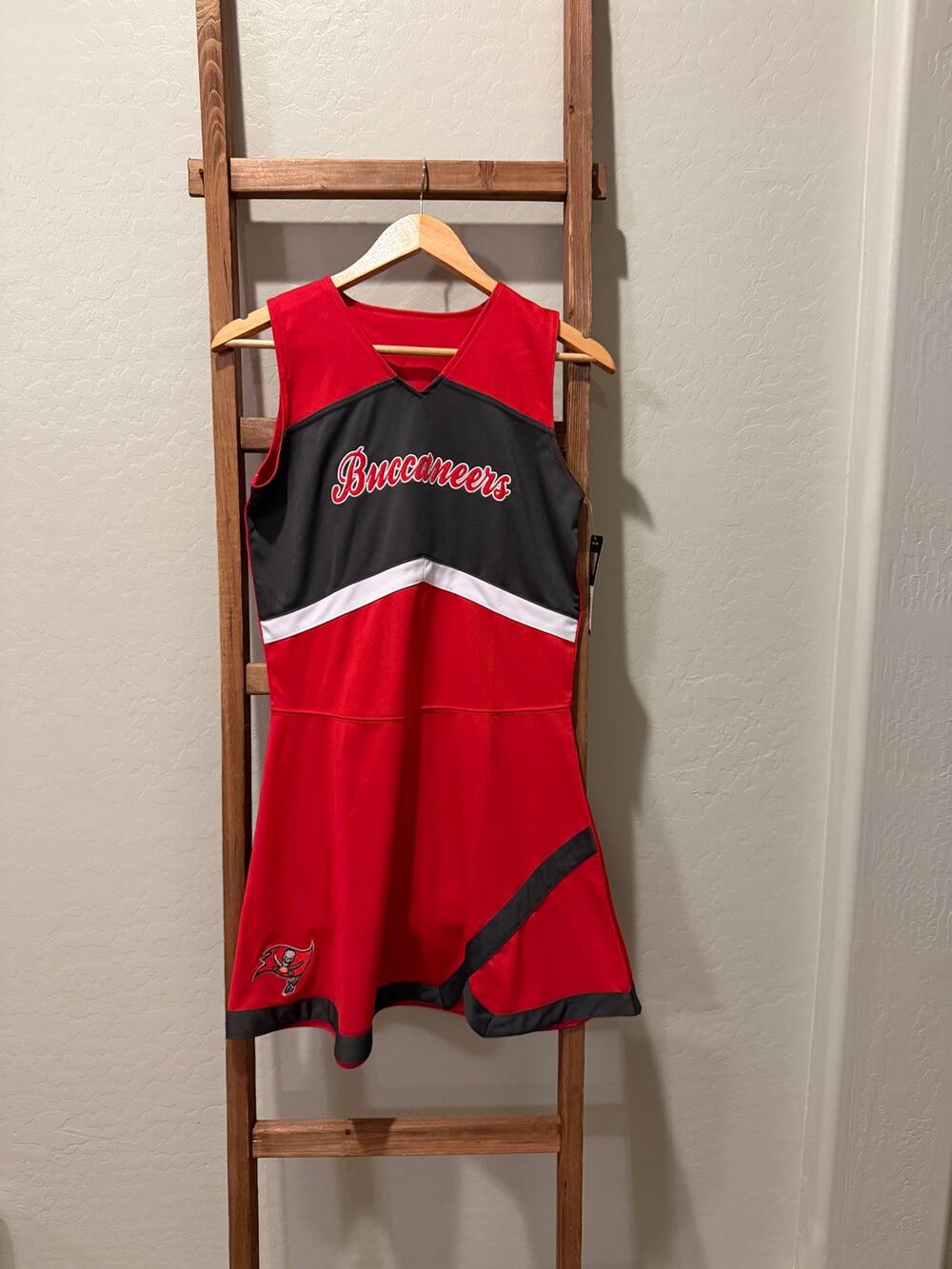 NWT- Tampa Bay Buccaneers NFL Girls XL 16 Red Black Cheer Dress